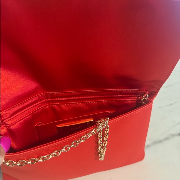 Elegant Red Satin Rose Clutch - Picture 3 of 4